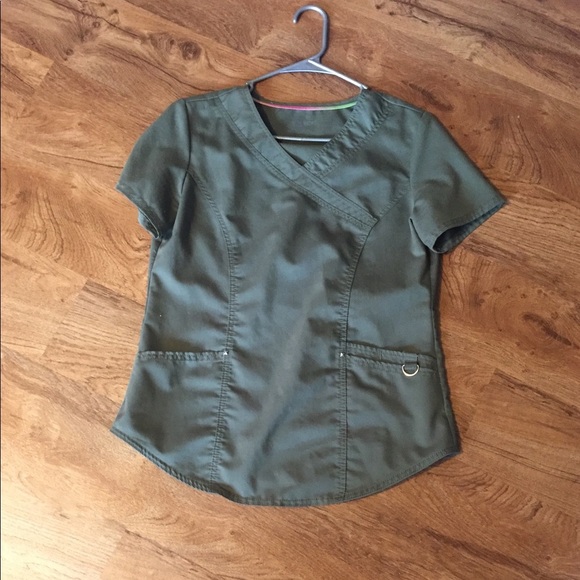 - Scrub top - Picture 1 of 1